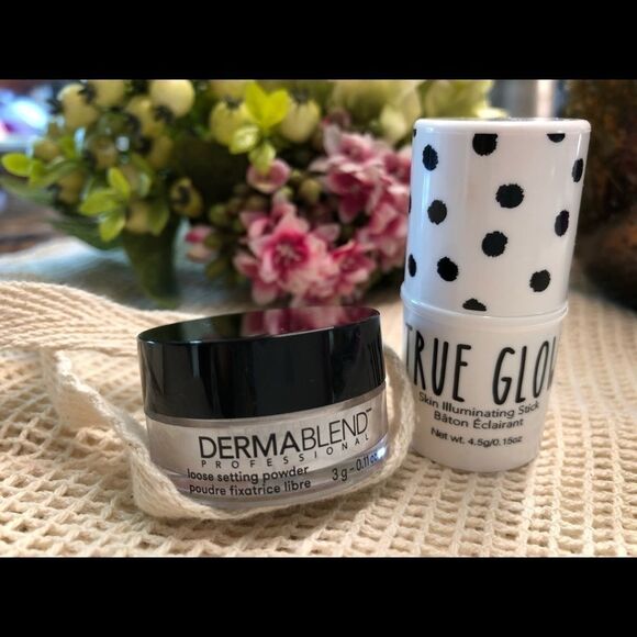 True glow Illuminating Stick & DERMABLEND powder - Picture 1 of 1